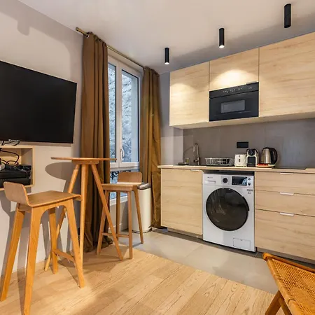 Cozy Near The Eiffel Tower Апартаменты